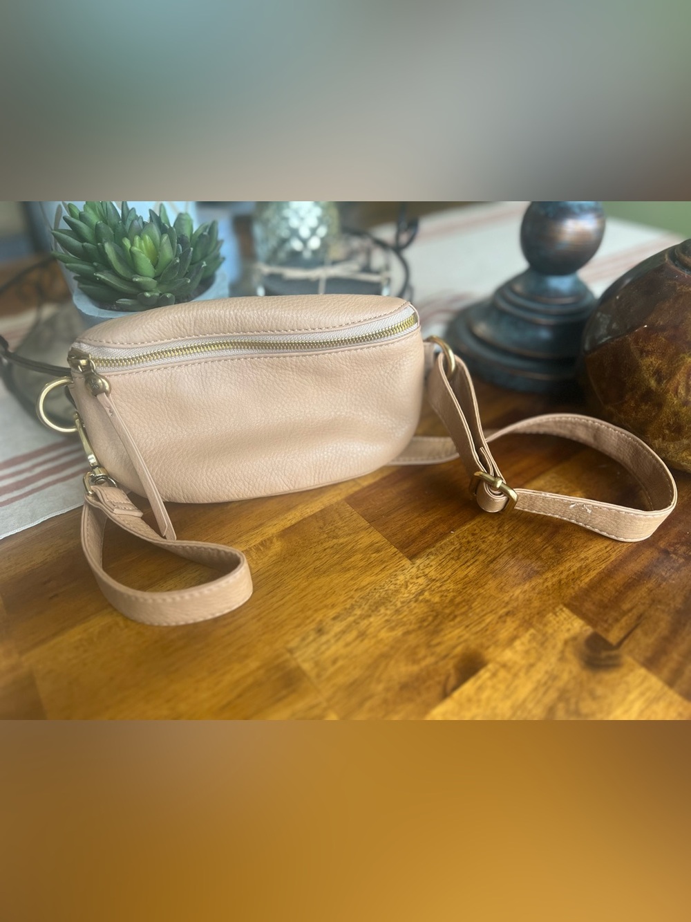 HOBO Fern Pebbled Leather Belt Bag in Sandalwood